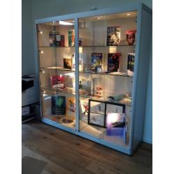 Vitrinekast LED | Vitrinekasten Glas | Glazen Hangvitrine