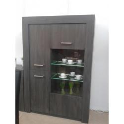 ONGELOFELIJKE ACTIE! Vitrine evt. met led van €600 voor €260