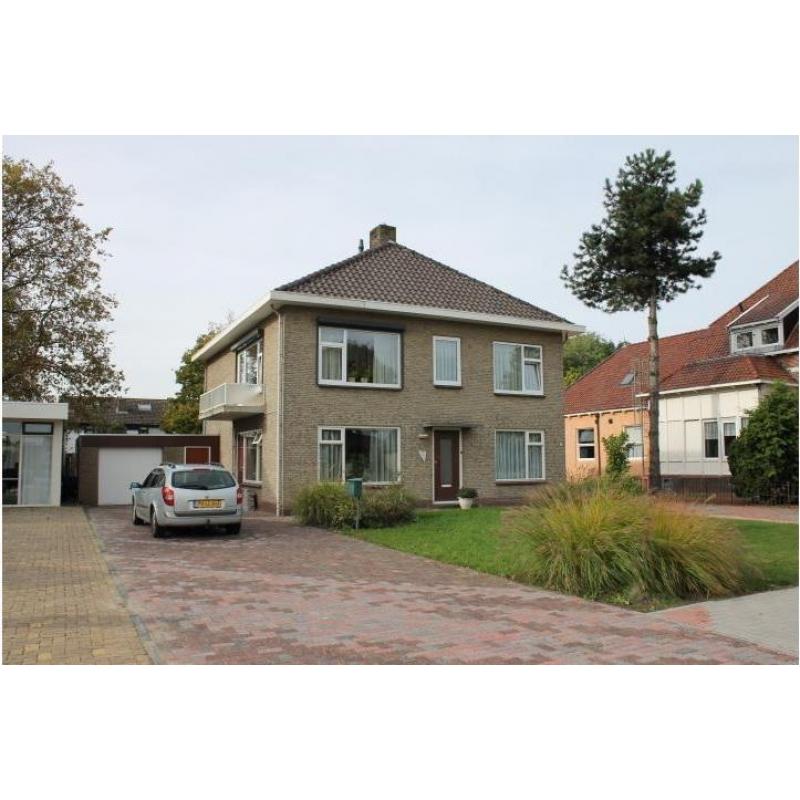 Verrassend Appartement/benedenwoning op ruim perceel