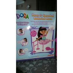 Dora kan dansen