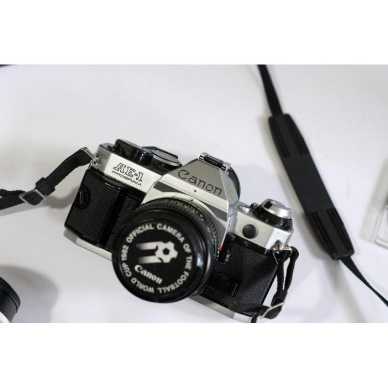 Te koop complete fly case Canon AE-1 Program Camera