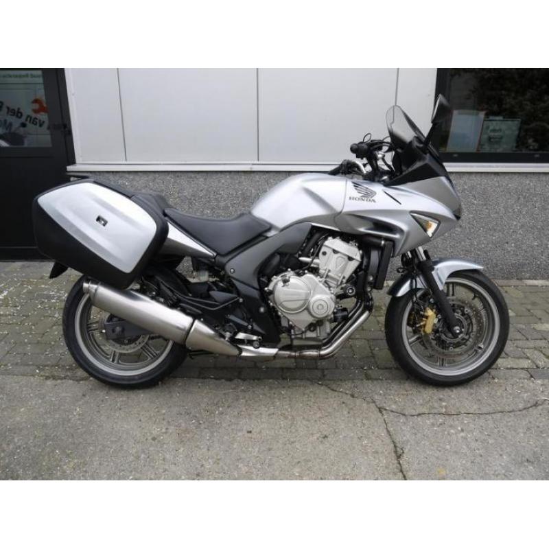 HONDA CBF 600 TOPHALF ABS (bj 2009)