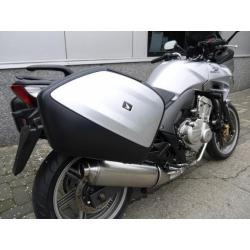 HONDA CBF 600 TOPHALF ABS (bj 2009)