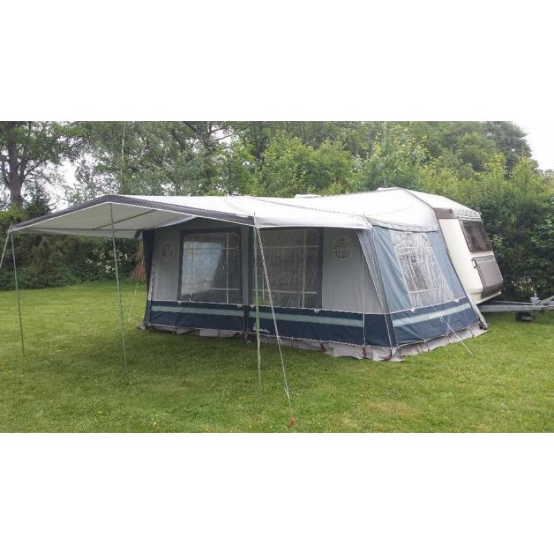 AVENTO 445 ROYAL.TL.de luxe.tent/luifel.vast cassette toilet