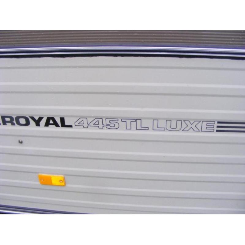 AVENTO 445 ROYAL.TL.de luxe.tent/luifel.vast cassette toilet