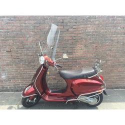 Vespa Lx Piaggio rood 25km/h PRIJS VERLAAGD