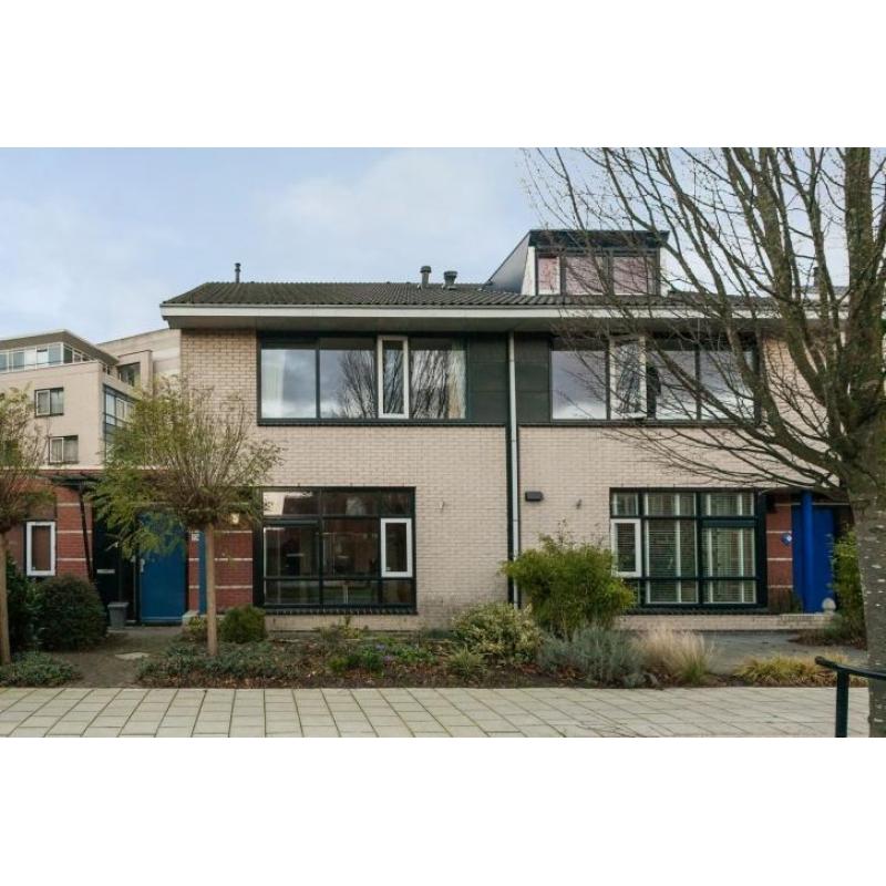 Koopwoning: Meeuwenlaan 1 A, WOERDEN