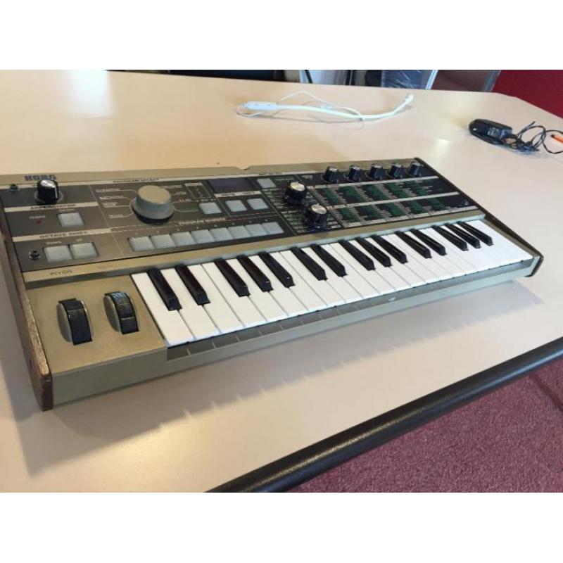 Korg microKORG