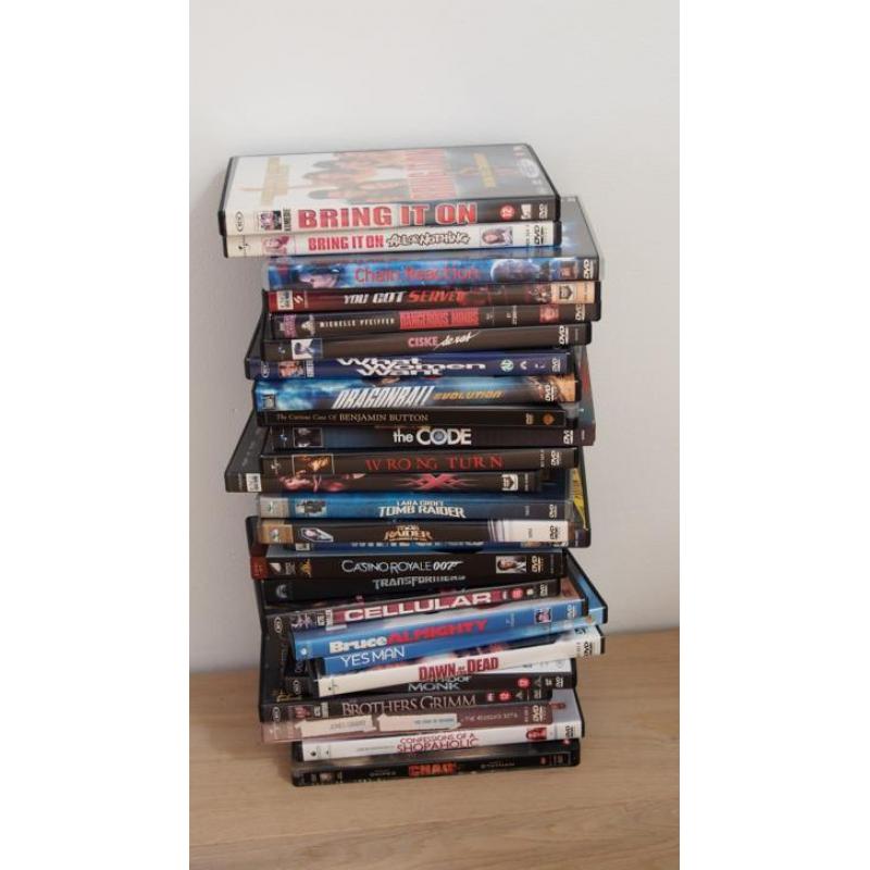 Ruim 200 dvd's te koop alles voor €90 of €1 ps