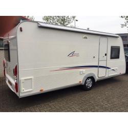 Burstner Averso 465 TS met caravanmover en airco