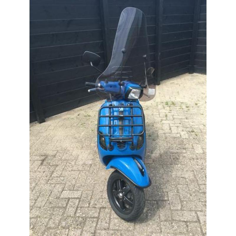 Vespa S zo goed als nieuw, in perfecte staat