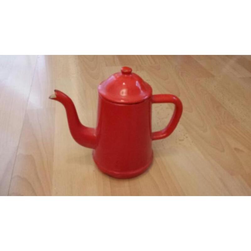 Rood emaille koffiekan