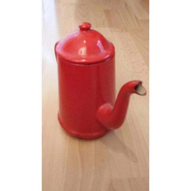 Rood emaille koffiekan