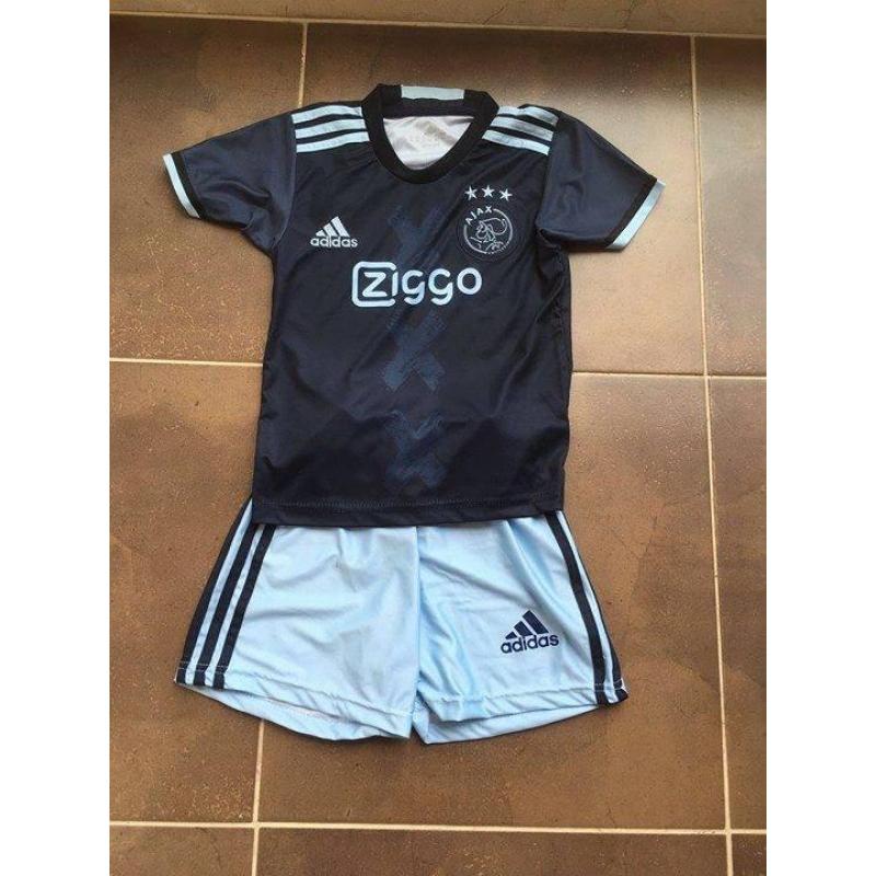 Ajax uit tenues 2016/2017! NIEUW!!!