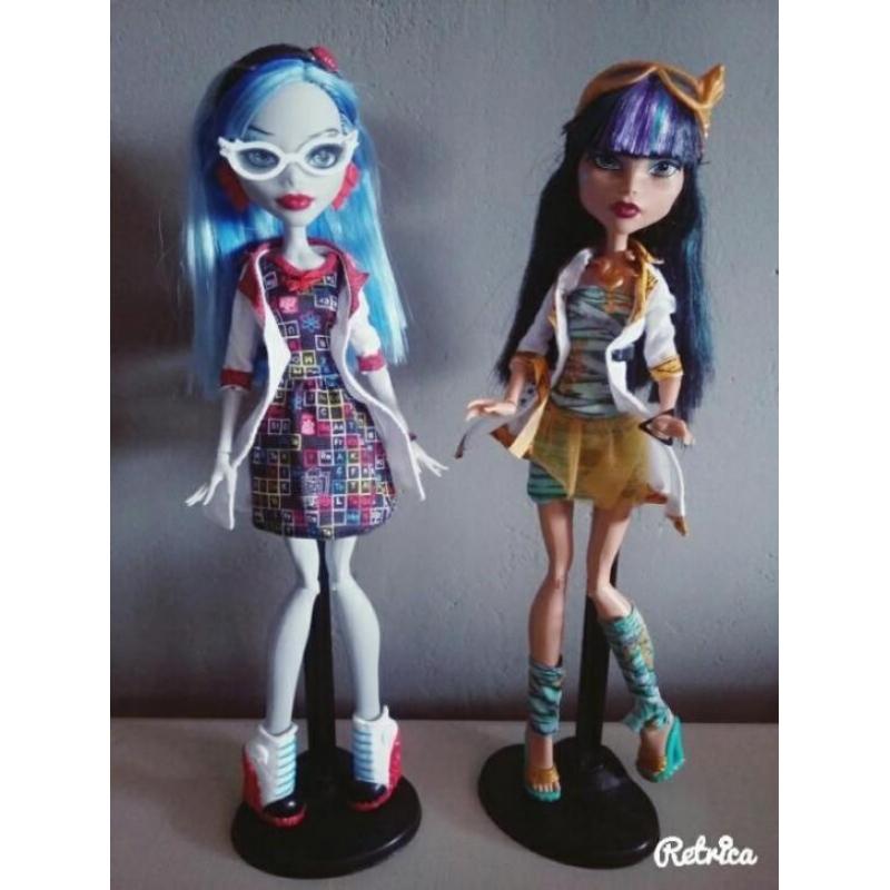 Monster High Cleo & Ghoulia Mad Sience