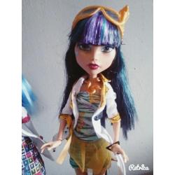 Monster High Cleo & Ghoulia Mad Sience