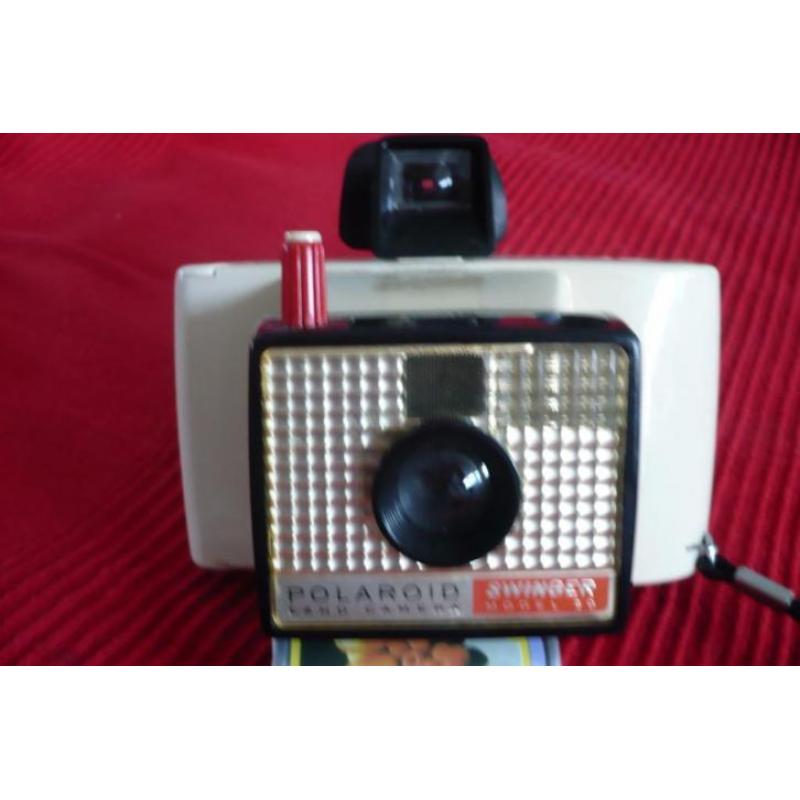 polaroid swinger camera