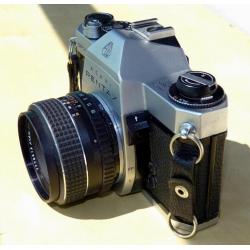 Asahi Pentax Spotmatic F + SMC Takumar 1.8/50mm lens