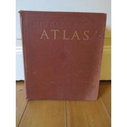 Winkler Prins Atlas uit 1950. 100% OK