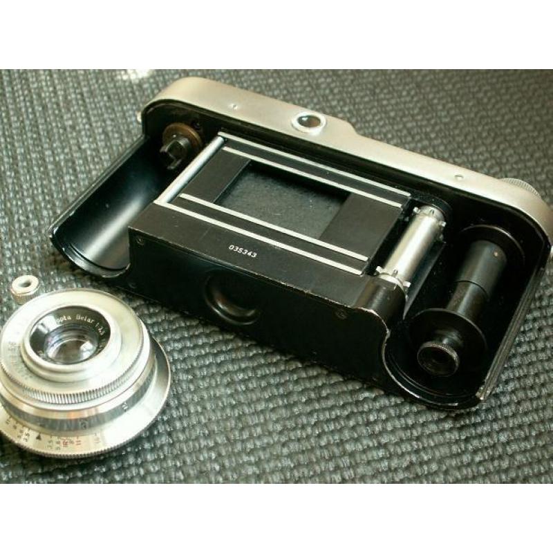 Meopta Opema II meetzoeker camera.