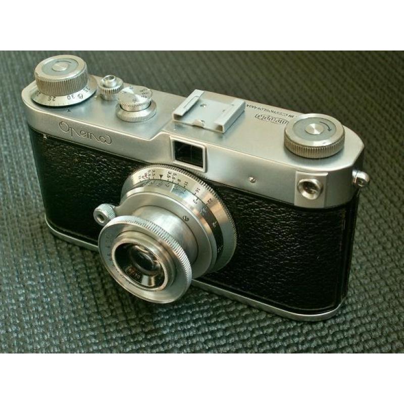 Meopta Opema II meetzoeker camera.
