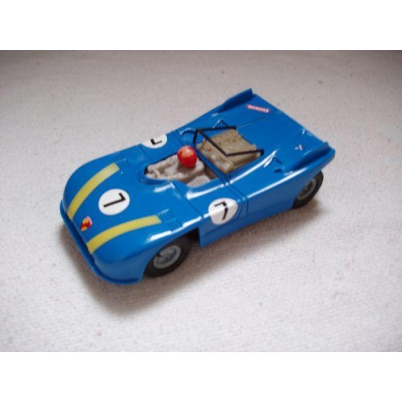 Carrera Porsche 908 ( nummer 7 ) izgs schaal 1:32