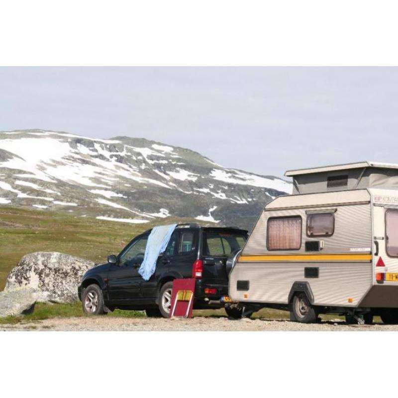 Caravan Kip Compact 400 -met zonnepaneel/ luifel/voortent