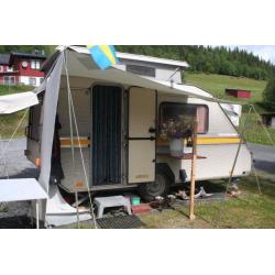 Caravan Kip Compact 400 -met zonnepaneel/ luifel/voortent