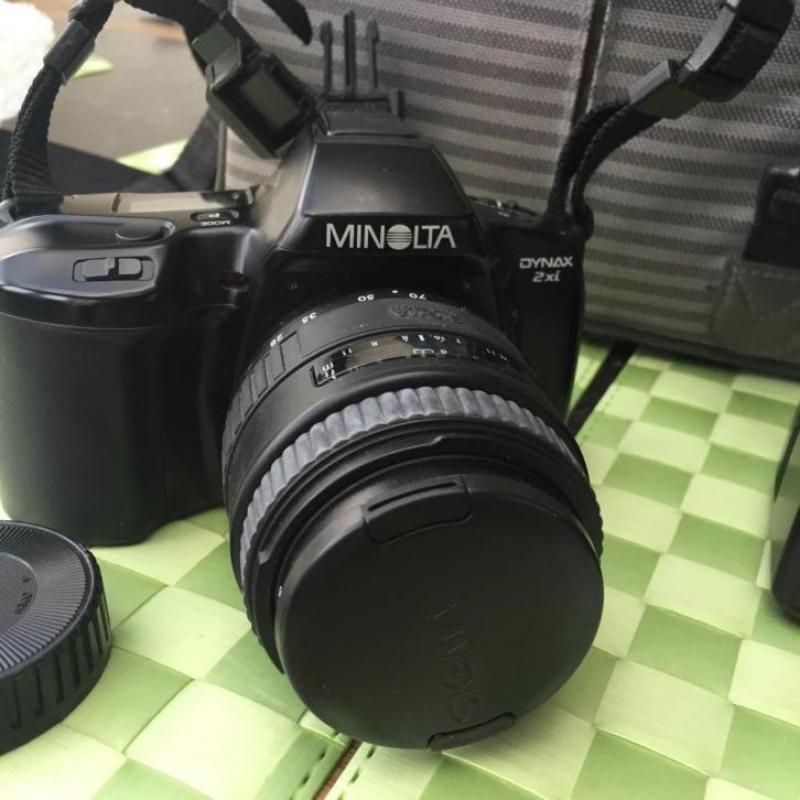 Minolta Camera Dynax 2xi, Kompleet