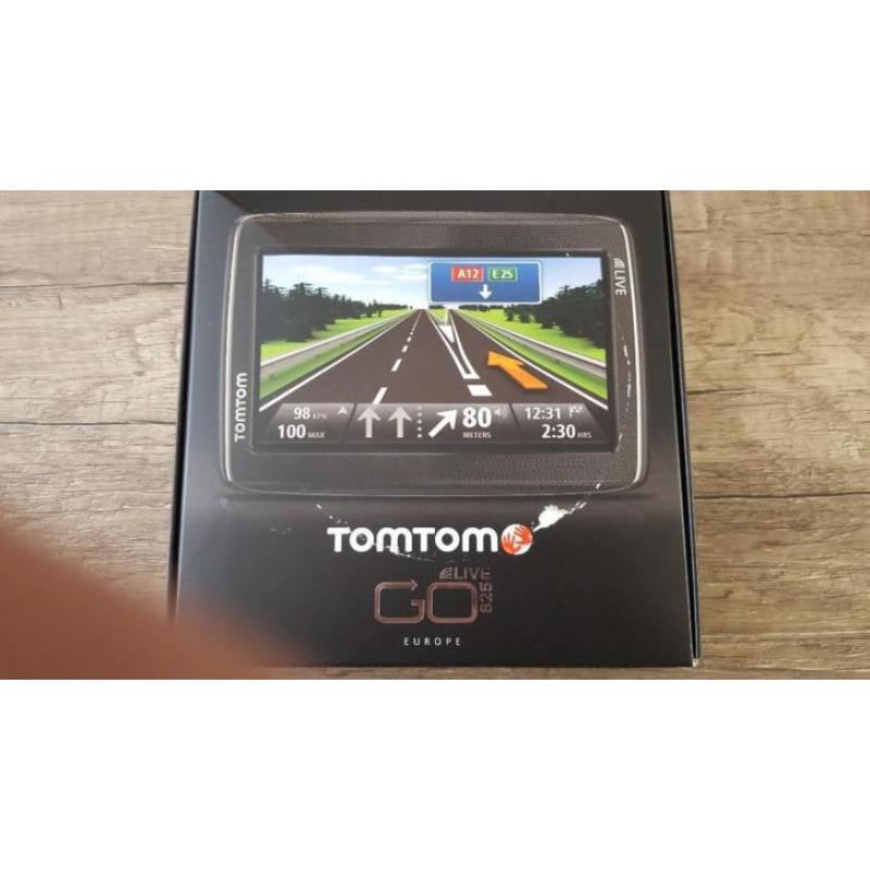 Tomtom Go Live 825