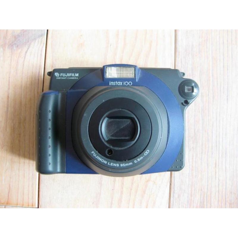 Fujifilm instax 100, instant camera