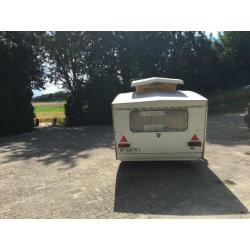 Leuke Otten caravan uit 1976