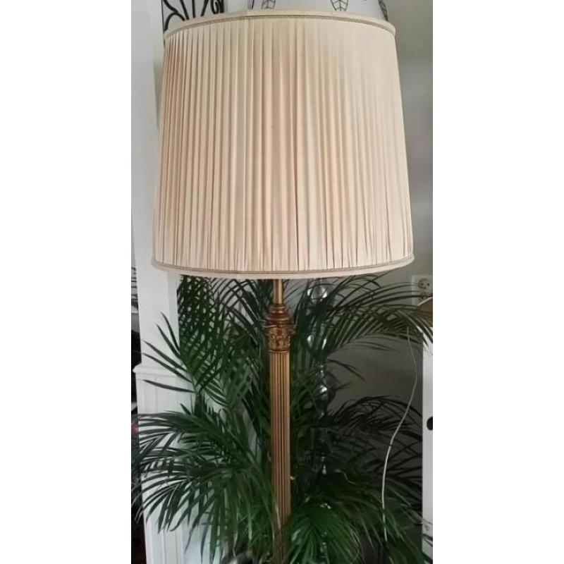 Antieke Franse staande olie lamp brons /messing