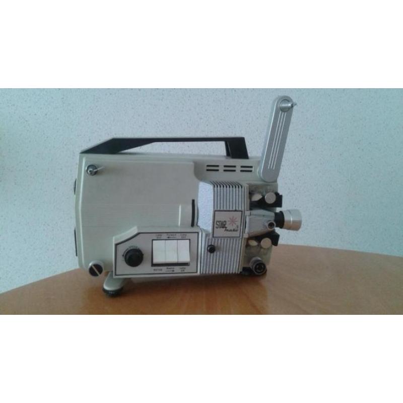 2 filmprojectors 1 x 8mm 1 x super8 mm