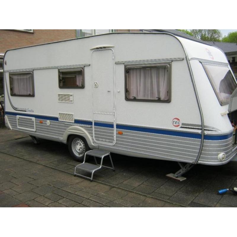 Mooie TEC Weltbummler 530K1 (twee vaste 1 persoons bedden)