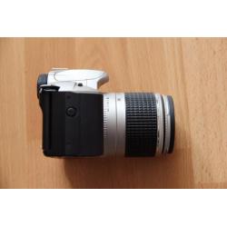 Canon EOS 300 met originele lens en hoes