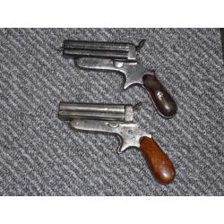 2 antieke derringer revolvers