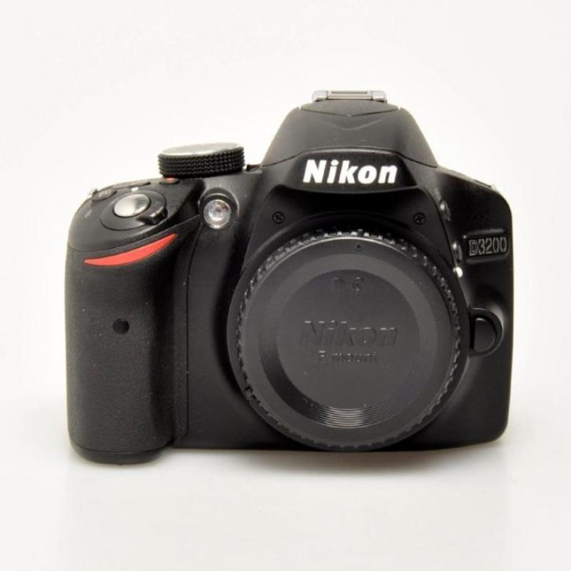 Nikon D3200 Body - Weinig opnames!