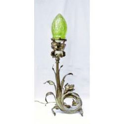 Art Nouveau lamp 'Iris'.