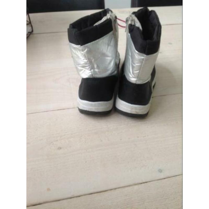 Snowboots maat 34