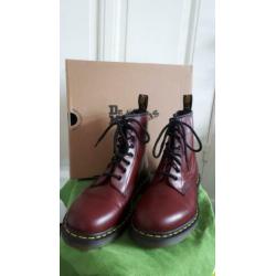 Dr Martens Cherry Red 1460 38