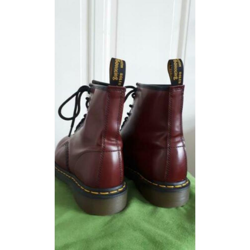 Dr Martens Cherry Red 1460 38