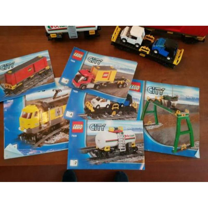 Lego City vrachttrein 7939 helemaal compleet