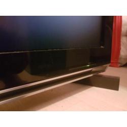 Toshiba 42 Inch LCD Tv Te Koop Aangeboden!!