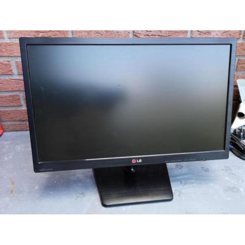 LG led Beeldscherm computer monitor 22 inch breedbeeld