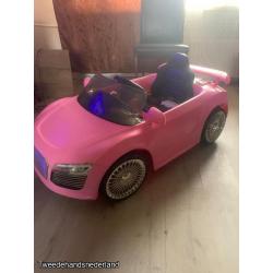 mooie roze bestuurbare auto incl extra accu