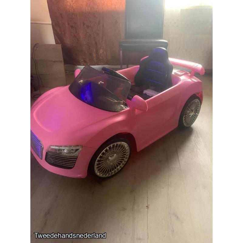 mooie roze bestuurbare auto incl extra accu